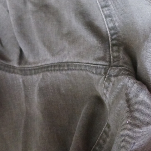 Weathered Wear II Utility Cargo Shorts - Picture 9 of 9